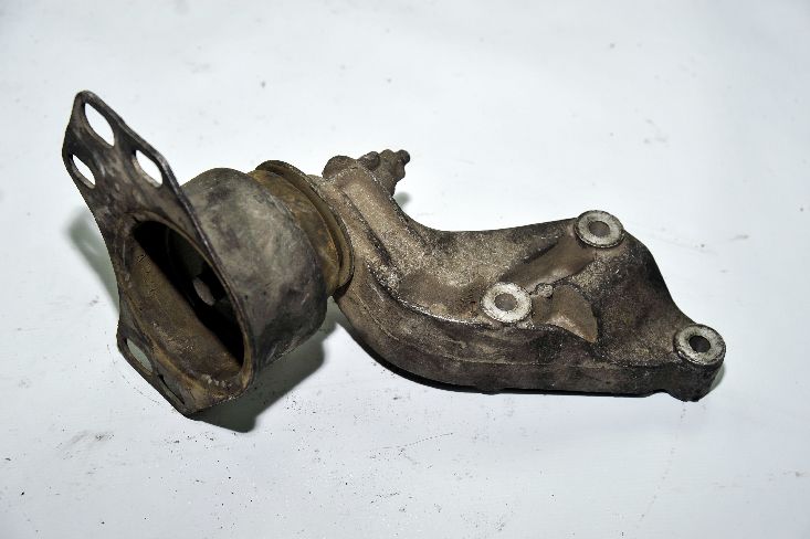 124 SPİDER ÇIKMA YEDEK PARÇA FİAT ÇIKMA YEDEK PARÇA   (153)ALBEA KULAK